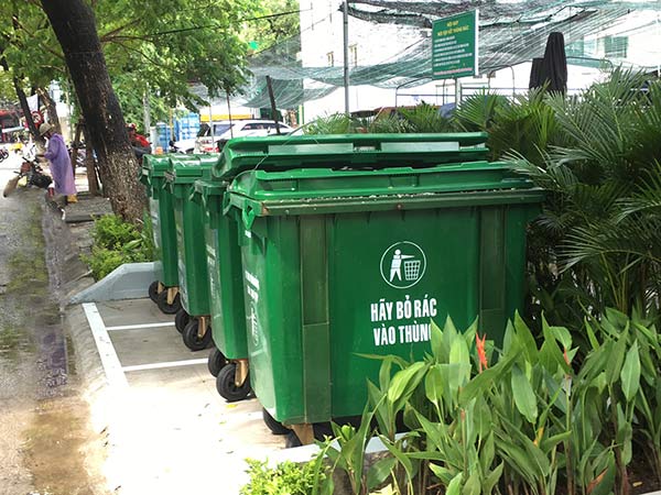 Thùng rác công cộng tại Huyện Bình Chánh