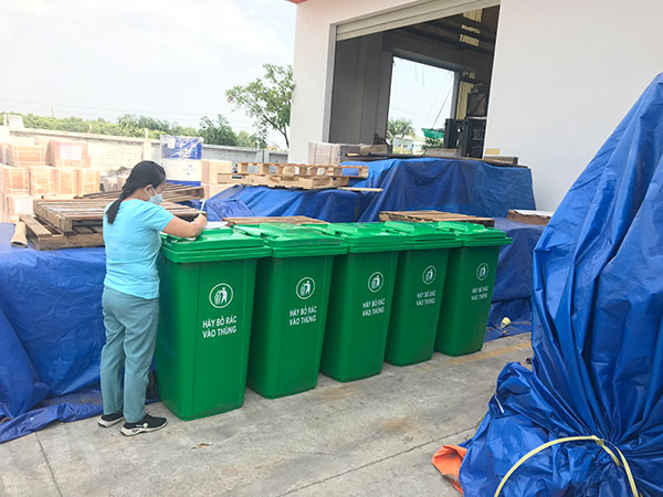 Thùng rác công cộng tại Tây Ninh