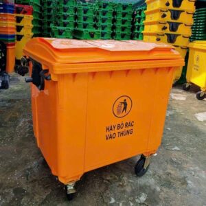 thung-rac-nhua-1100l-cam